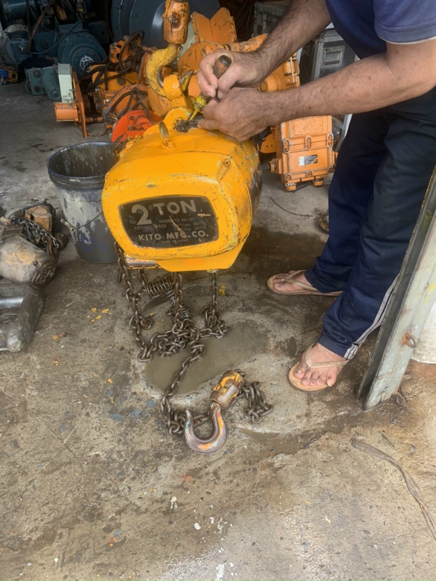 Thợ thay xích palang tại nhà TPHCM nhanh chóng-04