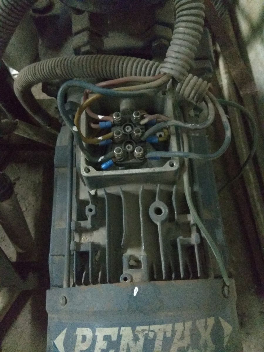 Sửa máy bơm nước