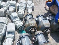 Motor điện bãi nhật