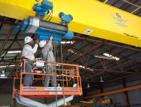 Thợ sửa cầu trục chuyên nghiệp giá tốt tại TPHCM