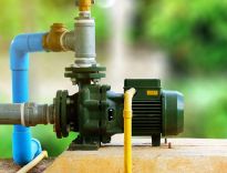 Đội thợ sửa máy bơm tại nhà uy tín chất lượng